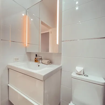公寓 Ocean View Apartment! Pool! Parking! Cs123