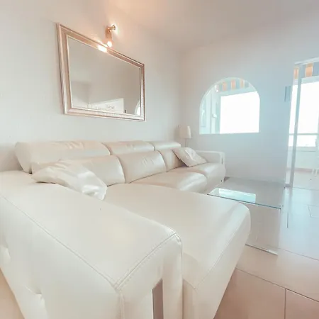 公寓 Ocean View Apartment! Pool! Parking! Cs123