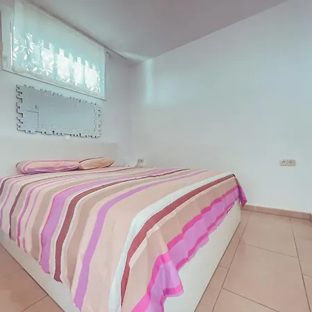 Ocean View Apartment! Pool! Parking! Cs123 卡亚俄萨尔瓦赫